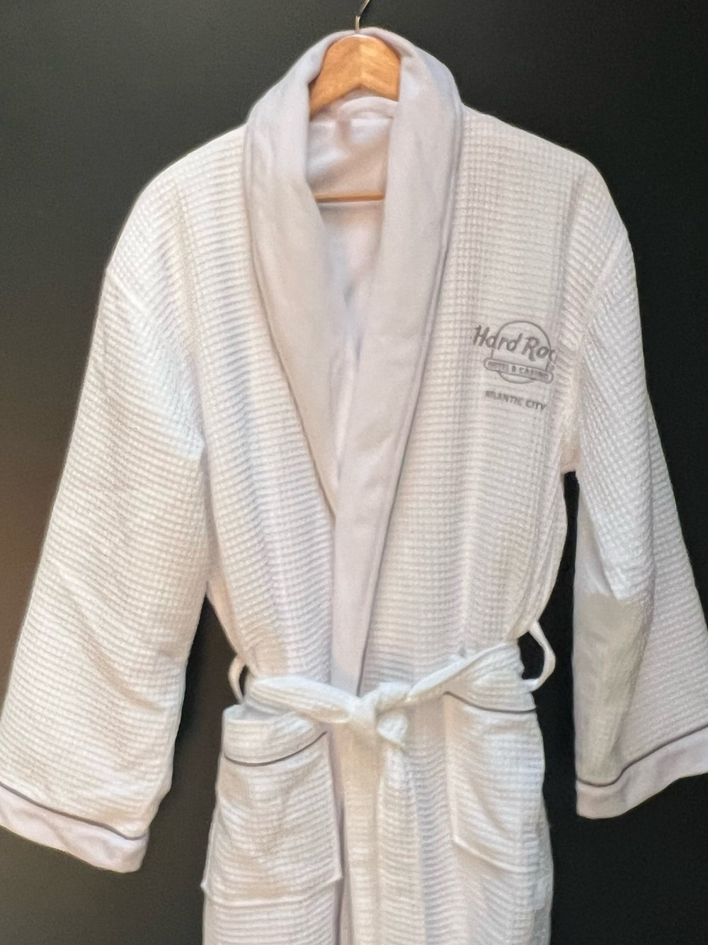 Hard Rock Cafe White Waffle Robe Unisex